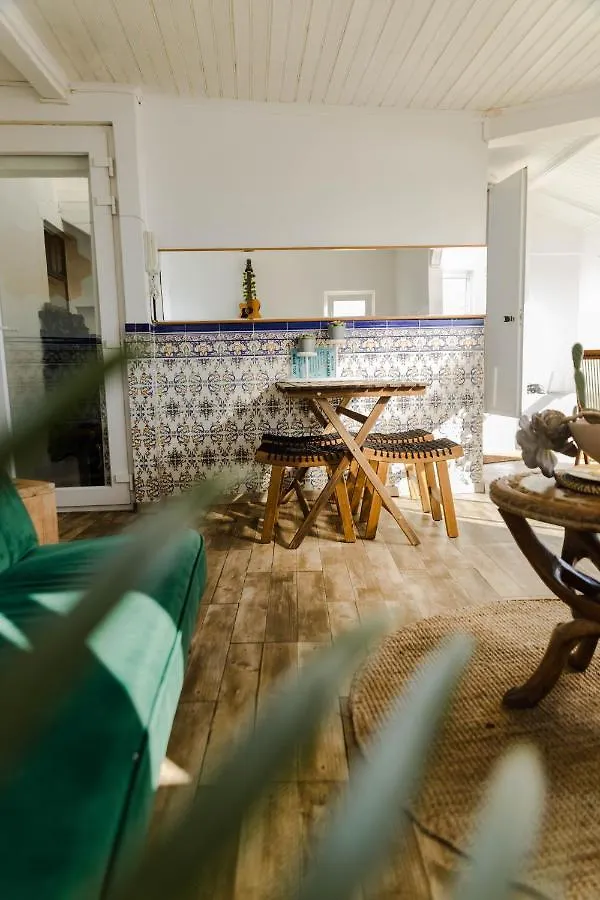 Affittacamere Olympo Shared Flat With Amazing River View Lisbona Portogallo