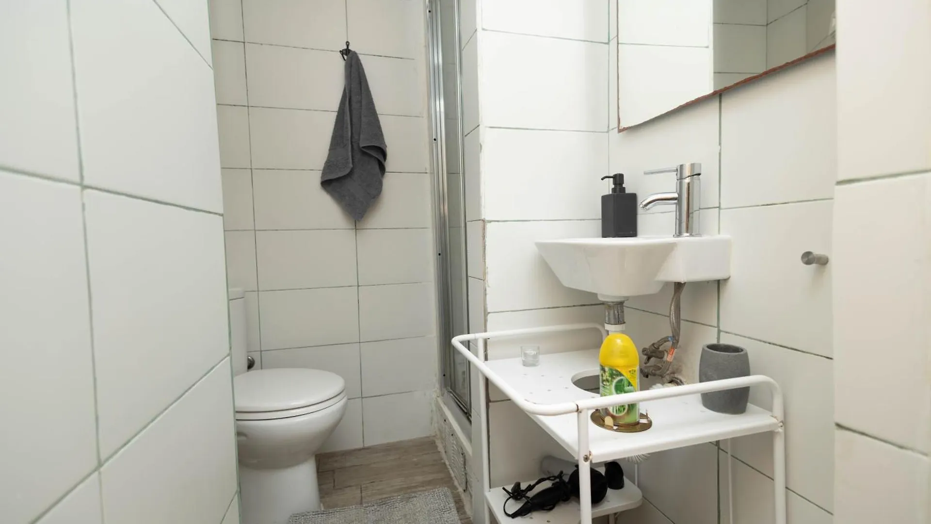 Olympo Shared Flat With Amazing River View Lisbona Affittacamere